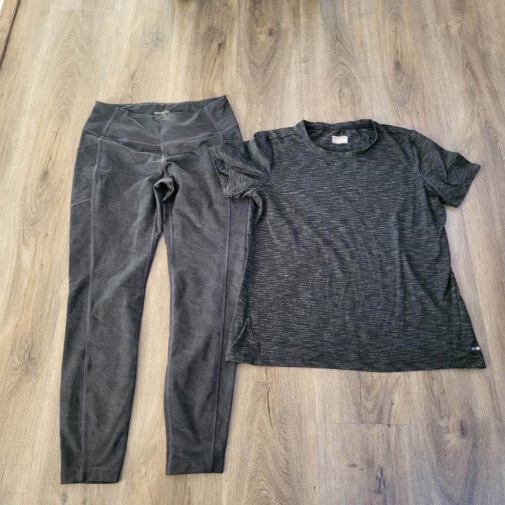 Mondetta Performance Luxury Women’s Black Leggings Tshirt Bundle Medium Athletic